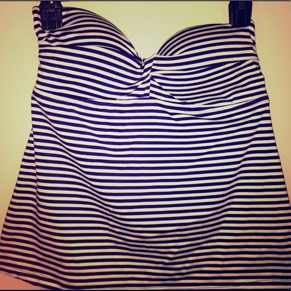 Swimsuit Top - Picture 1 of 1